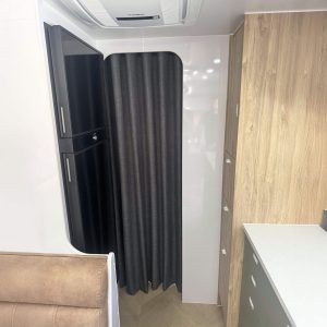 CURTAIN ROOM DIVIDER
